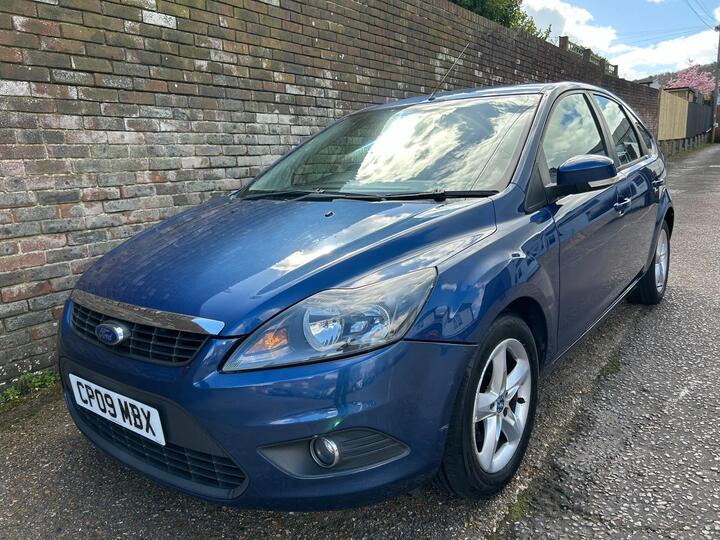 Ford Focus 1.6 Zetec 5dr