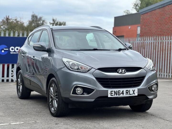 Hyundai Ix35 1.7 CRDi SE Euro 5 (s/s) 5dr (Nav) Hyundai Ix35 1.7 CRDi SE Euro 5 (s/s) 5dr (Nav)