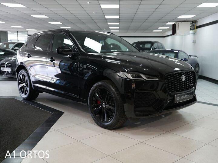 Jaguar F-PACE 2.0 D200 MHEV R-Dynamic Black Auto AWD Euro 6 (s/s) 5dr