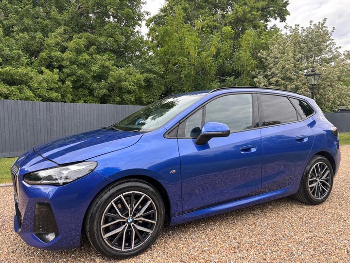 BMW 2 Series Active Tourer 1.5 220i MHT M Sport DCT Euro 6 (s/s) 5dr BMW 2 Series Active Tourer 1.5 220i MHT M Sport DCT Euro 6 (s/s) 5dr