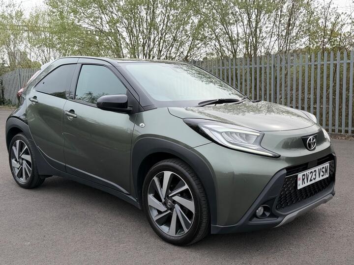 Toyota Aygo X 1.0 VVT-i Exclusive Euro 6 (s/s) 5dr