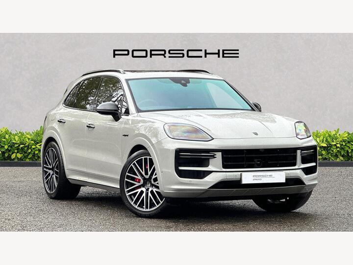 Porsche CAYENNE 4.0 V8 E-Hybrid 25.9kWh Turbo TiptronicS 4WD Euro 6 (s/s) 5dr