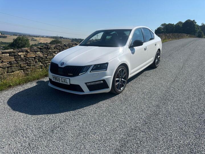 Skoda OCTAVIA 2.0 TSI VRS DSG Euro 6 (s/s) 5dr
