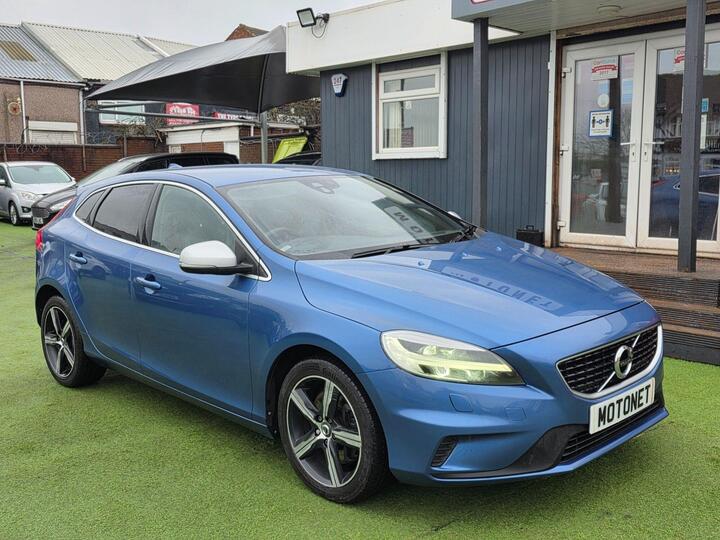 Volvo V40 2.0 D3 R-Design Nav Plus Auto Euro 6 (s/s) 5dr