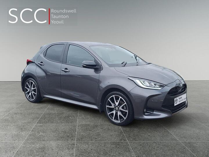 Toyota Yaris 1.5 VVT-h Dynamic E-CVT Euro 6 (s/s) 5dr