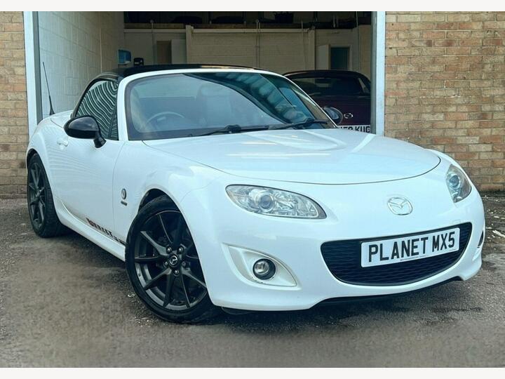 Mazda MX-5 2.0i Sport Black Roadster Euro 5 2dr