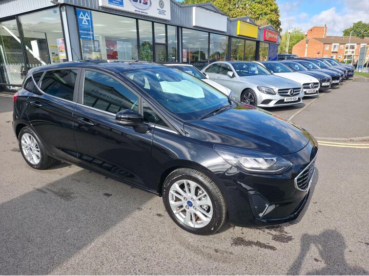 Ford Fiesta 1.0T EcoBoost Titanium Euro 6 (s/s) 5dr