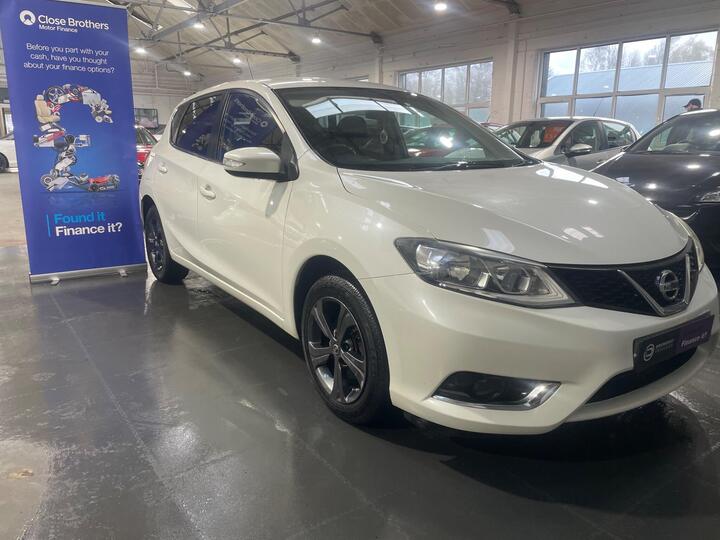 Nissan Pulsar 1.2 DIG-T Acenta Euro 6 (s/s) 5dr Nissan Pulsar 1.2 DIG-T Acenta Euro 6 (s/s) 5dr