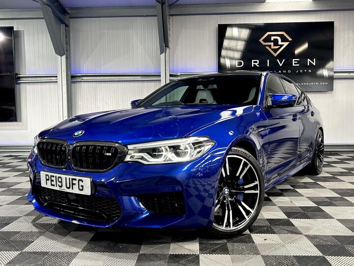 BMW M5 4.4 V8 Steptronic XDrive Euro 6 (s/s) 4dr