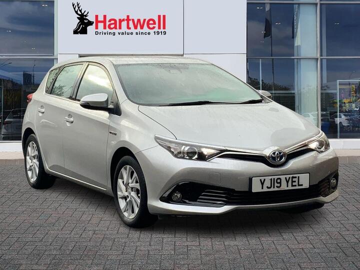 Toyota Auris 1.8 VVT-h Icon Tech CVT Euro 6 (s/s) 5dr