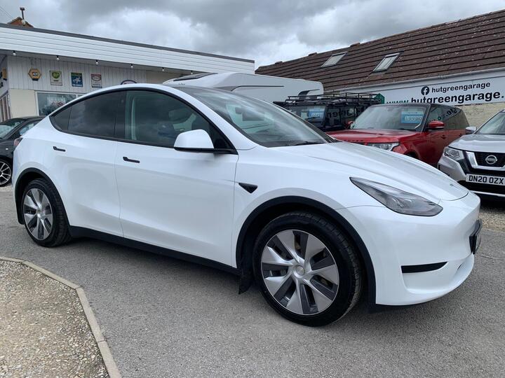 Tesla Model Y Auto RWD 5dr