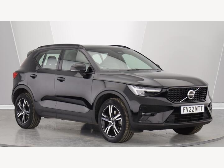 Volvo XC40 2.0 B4 MHEV Plus DCT Auto AWD Euro 6 (s/s) 5dr