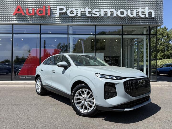 Audi Q3 Sportback 1.5 TFSI Sport Sportback S Tronic Euro 6 (s/s) 5dr