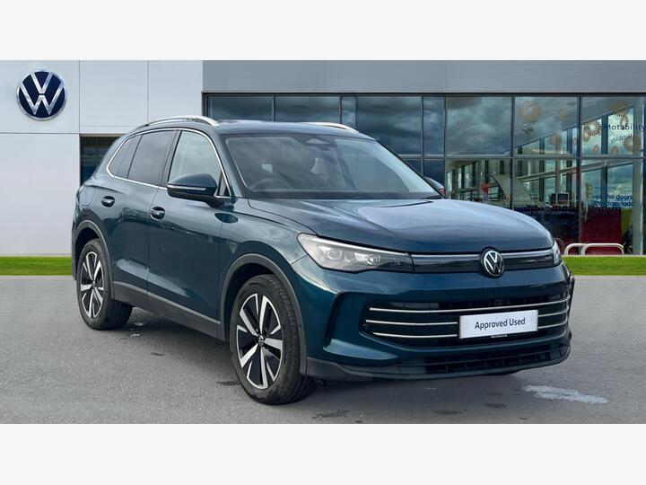 Volkswagen Tiguan 1.5 ETSI MHEV Elegance DSG Euro 6 (s/s) 5dr