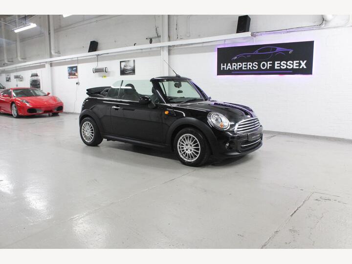 MINI Convertible 1.6 Cooper Euro 6 (s/s) 2dr