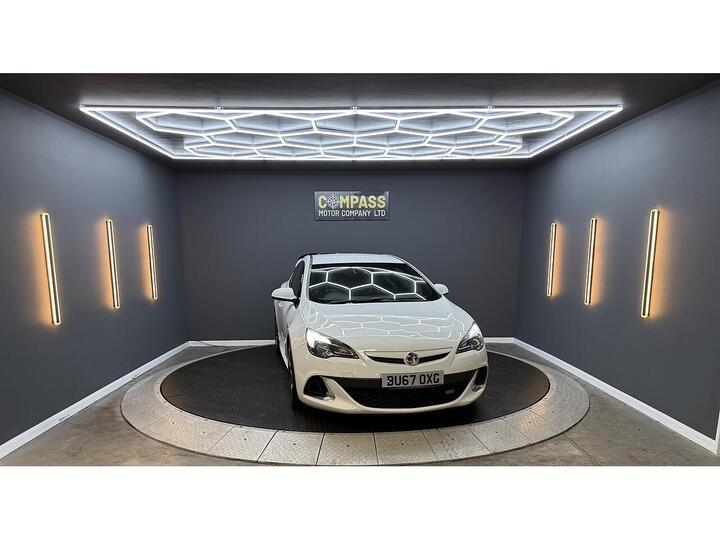 Vauxhall Astra GTC 2.0T VXR Euro 6 (s/s) 3dr