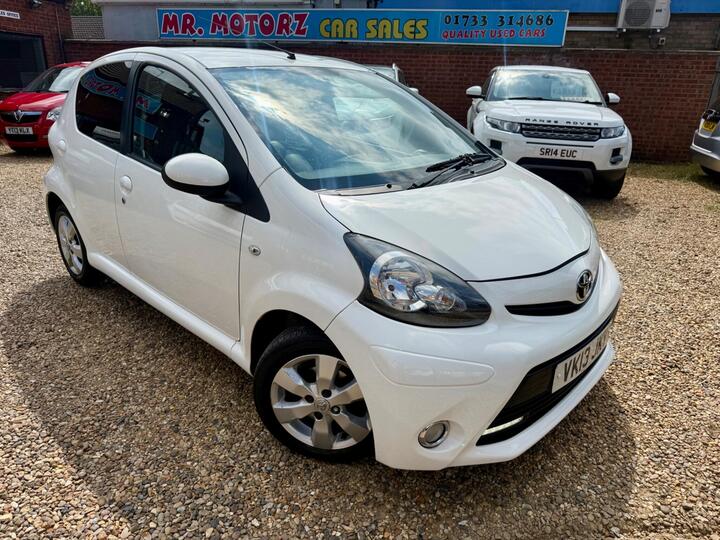 Toyota AYGO 1.0 VVT-i Fire Euro 5 5dr