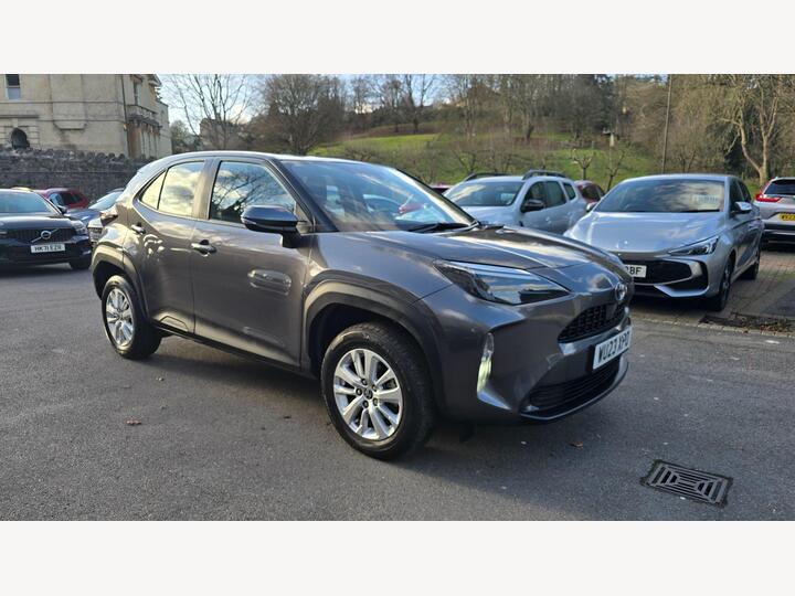 Toyota Yaris Cross 1.5 VVT-h Icon E-CVT Euro 6 (s/s) 5dr