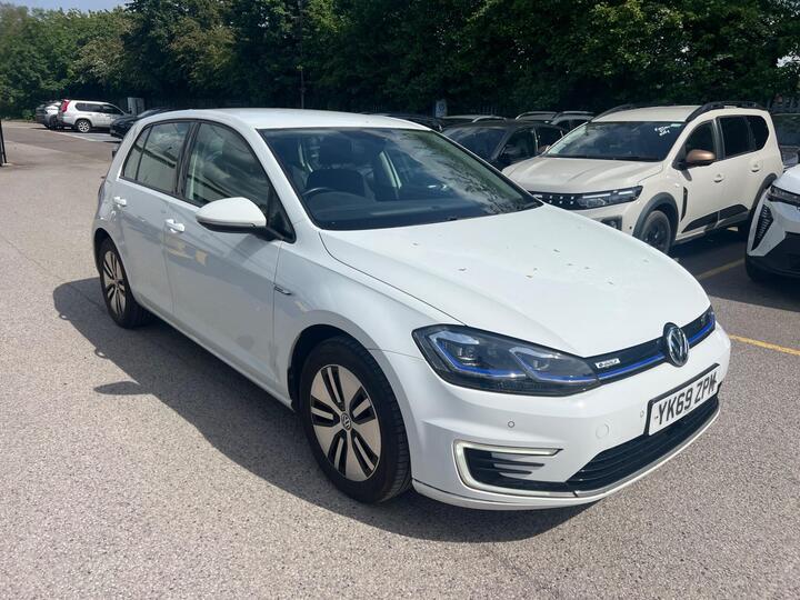 Volkswagen Golf 35.8kWh E-Golf Auto 5dr