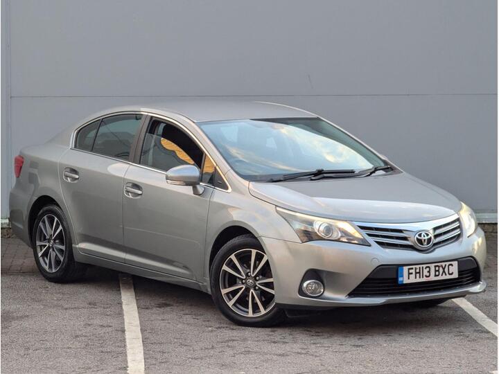 Toyota Avensis 2.0 D-4D Icon Euro 5 4dr Toyota Avensis 2.0 D-4D Icon Euro 5 4dr