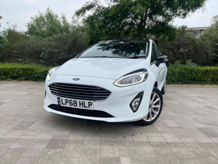 Ford Fiesta 1.0T EcoBoost Titanium Euro 6 (s/s) 5dr