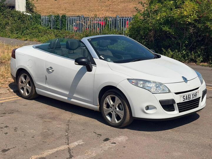 Renault Megane 1.4 TCe Dynamique TomTom Euro 5 2dr