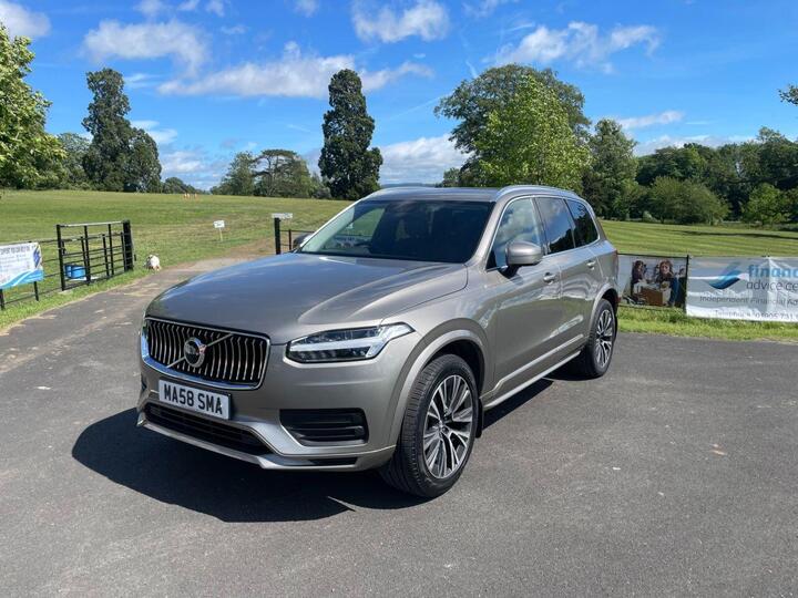 Volvo XC90 2.0 B5 MHEV Momentum Auto 4WD Euro 6 (s/s) 5dr