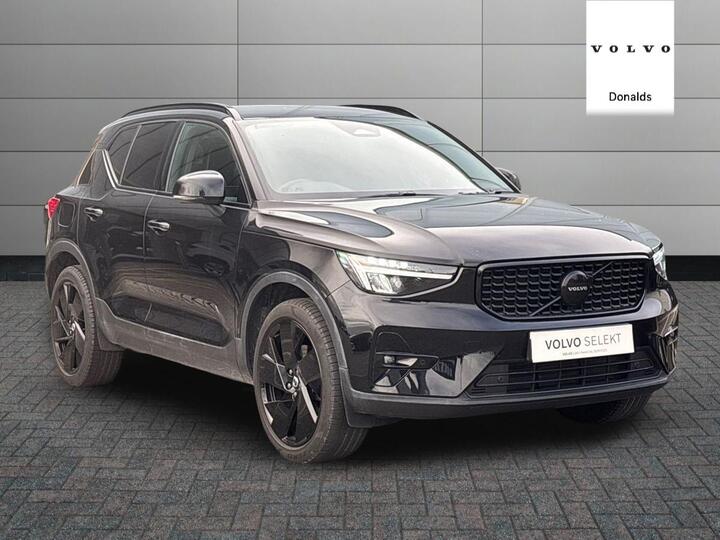 Volvo XC40 2.0 B4 MHEV Plus Black Edition DCT Auto Euro 6 (s/s) 5dr