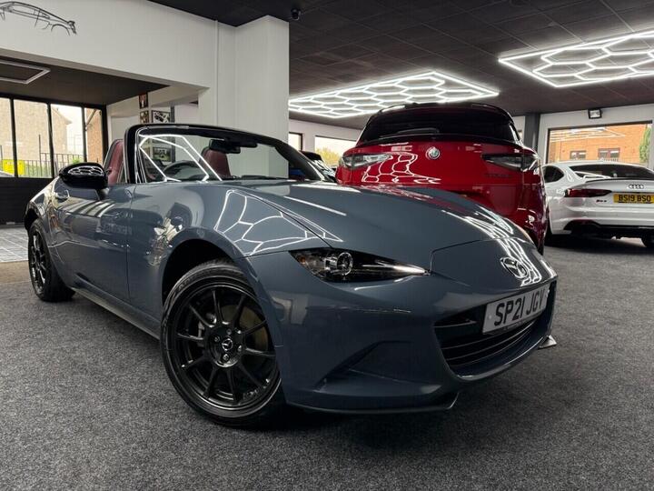 Mazda MX-5 1.5 SKYACTIV-G R-Sport Euro 6 (s/s) 2dr
