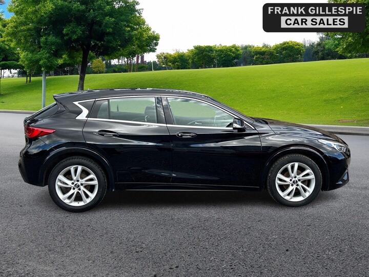 Infiniti Q30 1.5d SE Euro 6 (s/s) 5dr