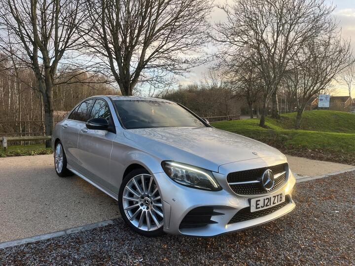 Mercedes-Benz C Class 2.0 C220d AMG Line (Premium) G-Tronic+ Euro 6 (s/s) 4dr