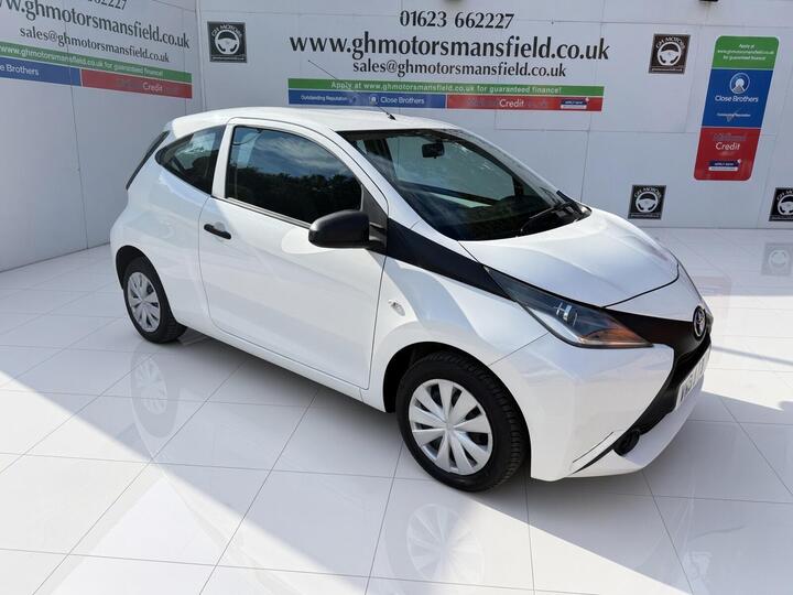 Toyota AYGO 1.0 VVT-i X Euro 5 3dr Euro 5