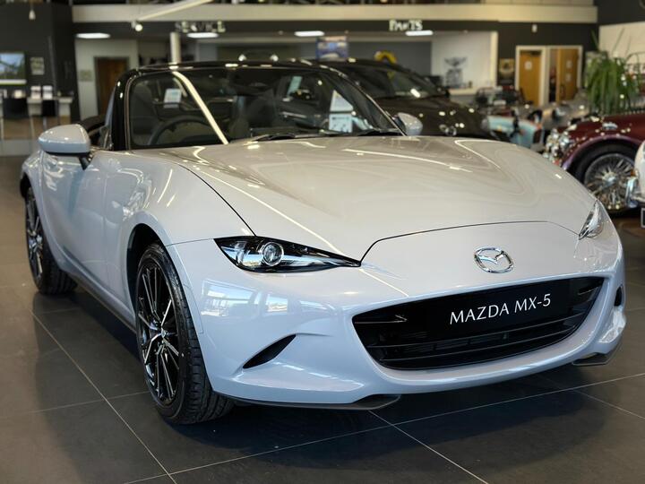 Mazda MX-5 2.0 SKYACTIV-G Exclusive-Line Roadster Euro 6 (s/s) 2dr