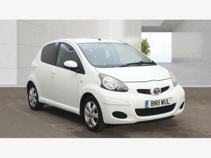 Toyota AYGO 1.0 VVT-i Go Euro 5 5dr