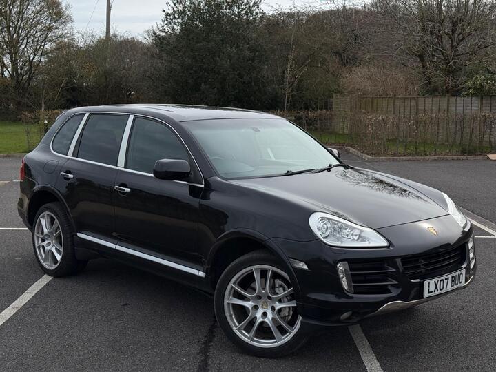 Porsche Cayenne 4.8 S Tiptronic S AWD 5dr