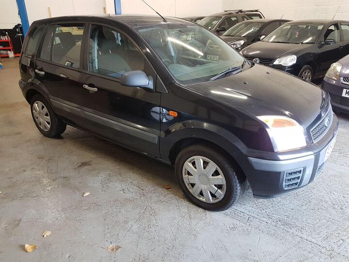 Ford Fusion 1.4 Style + 5dr