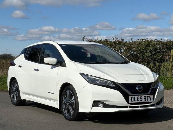 Nissan LEAF 40kWh N-Connecta Auto 5dr