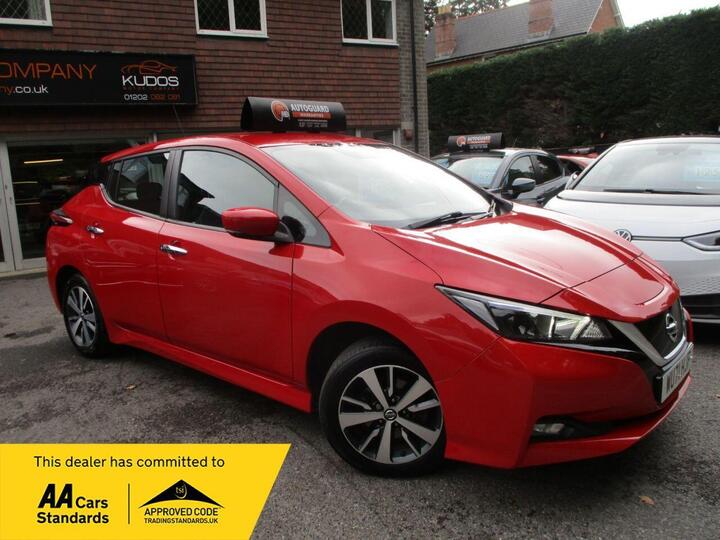 Nissan LEAF 40kWh Acenta Auto 5dr