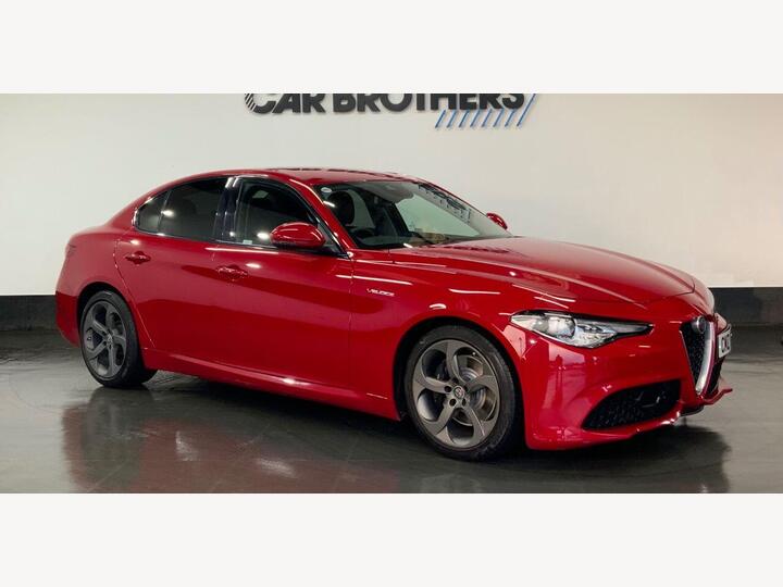 Alfa Romeo GIULIA 2.0T Veloce Auto Euro 6 (s/s) 4dr Alfa Romeo GIULIA 2.0T Veloce Auto Euro 6 (s/s) 4dr