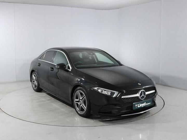 Mercedes-Benz A CLASS 2.0 A200d AMG Line 8G-DCT Euro 6 (s/s) 4dr