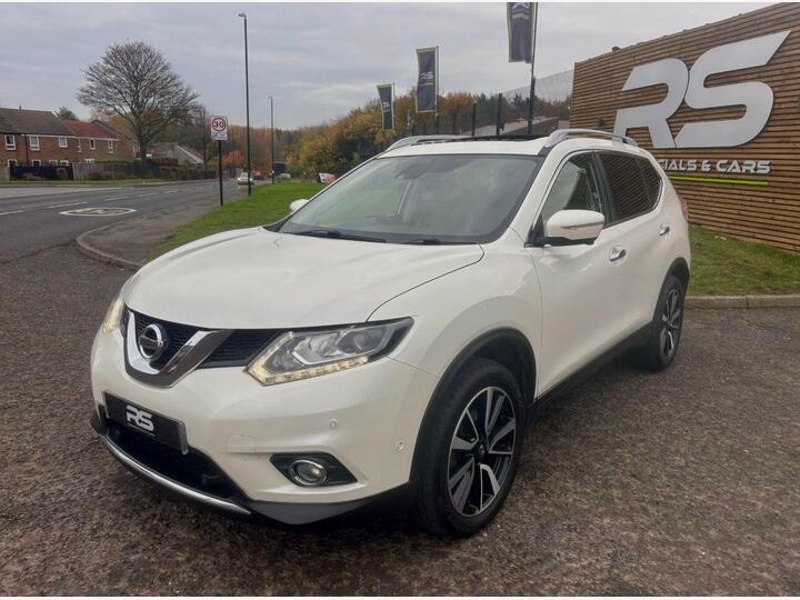 Nissan X-Trail 1.6 DCi Tekna 4WD Euro 6 (s/s) 5dr Nissan X-Trail 1.6 DCi Tekna 4WD Euro 6 (s/s) 5dr