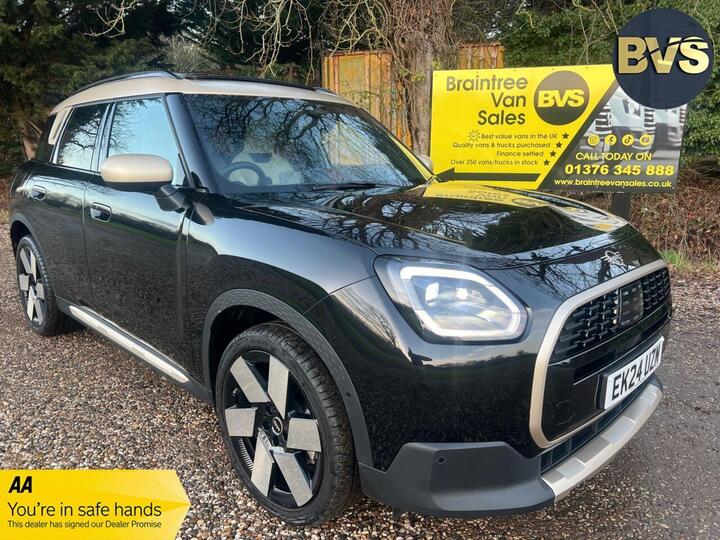 MINI COUNTRYMAN HATCHBACK 1.5C MHEV Exclusive Auto Euro 6 (s/s) 5dr