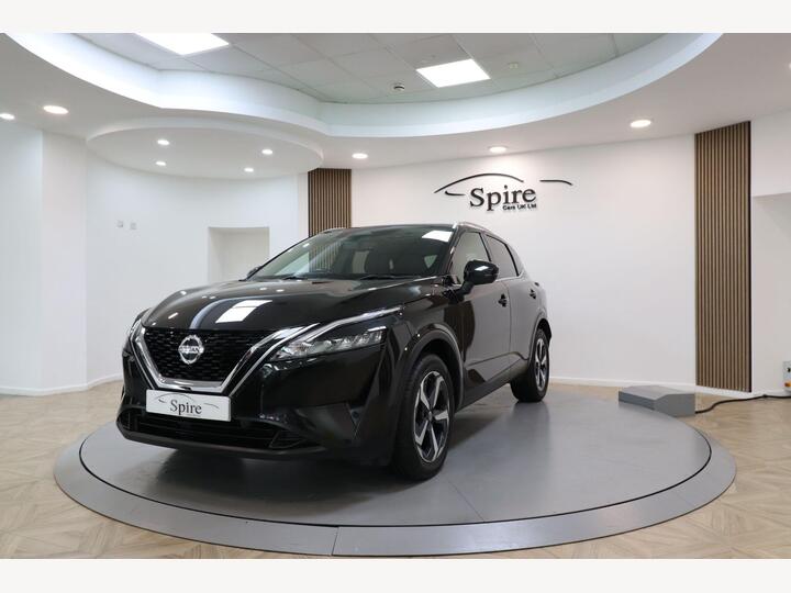Nissan Qashqai 1.3 DIG-T MHEV N-Connecta XTRON Euro 6 (s/s) 5dr