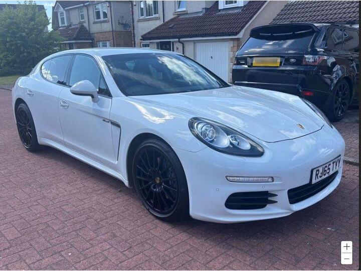 Porsche Panamera 3.0D V6 TiptronicS Euro 5 (s/s) 5dr Porsche Panamera 3.0D V6 TiptronicS Euro 5 (s/s) 5dr