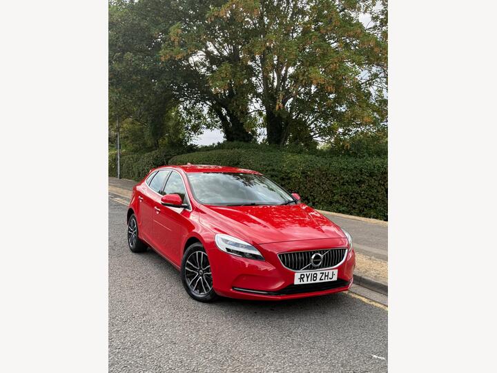 Volvo V40 2.0 D4 Momentum Nav Plus Auto Euro 6 (s/s) 5dr
