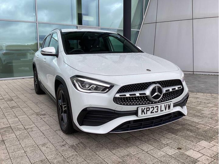 Mercedes-Benz GLA 2.0 GLA220d AMG Line (Executive) 8G-DCT 4MATIC Euro 6 (s/s) 5dr Mercedes-Benz GLA 2.0 GLA220d AMG Line (Executive) 8G-DCT 4MATIC Euro 6 (s/s) 5dr