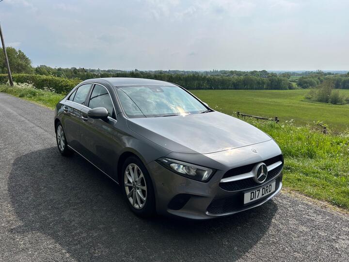 Mercedes-Benz A Class 1.5 A180d Sport (Executive) 7G-DCT Euro 6 (s/s) 4dr