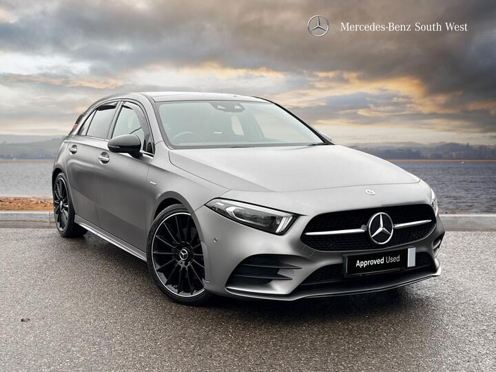 Mercedes-Benz A Class 2.0 A220d Exclusive Edition Plus 8G-DCT Euro 6 (s/s) 5dr Mercedes-Benz A Class 2.0 A220d Exclusive Edition Plus 8G-DCT Euro 6 (s/s) 5dr