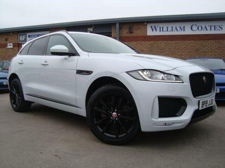 Jaguar F-PACE 2.0 D180 Chequered Flag Auto AWD Euro 6 (s/s) 5dr