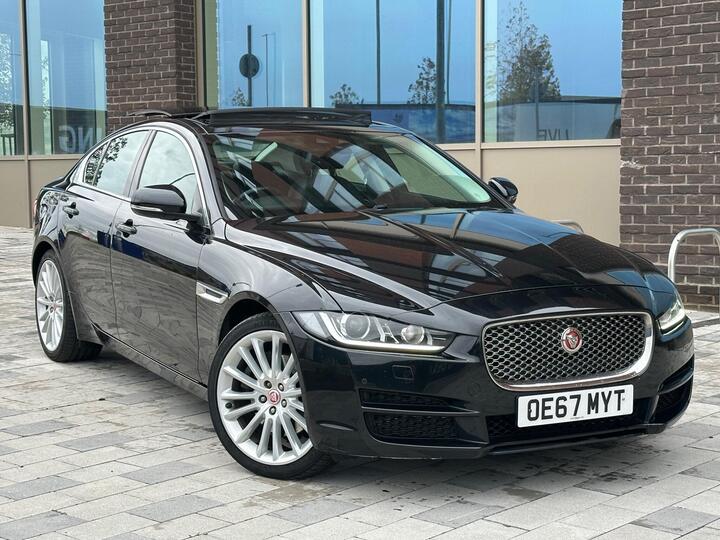 Jaguar XE 2.0d Portfolio Auto AWD Euro 6 (s/s) 4dr